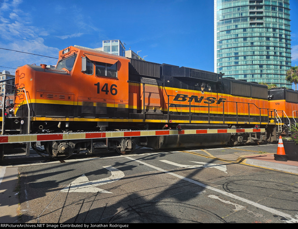 BNSF 146